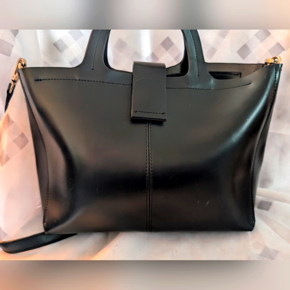 Elegant Black Leather Tote Bag